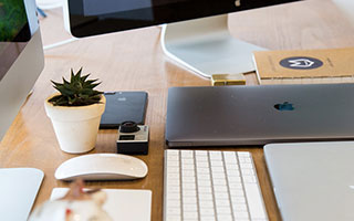 开云体育-还是差点！张玉宁禁区弧顶远射中柱弹出，河南队逃过一劫